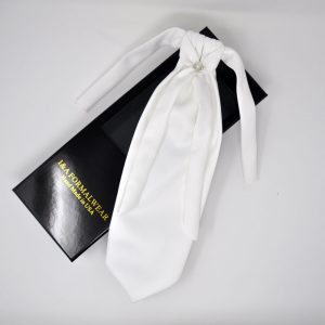 Groom's White Tie Styles