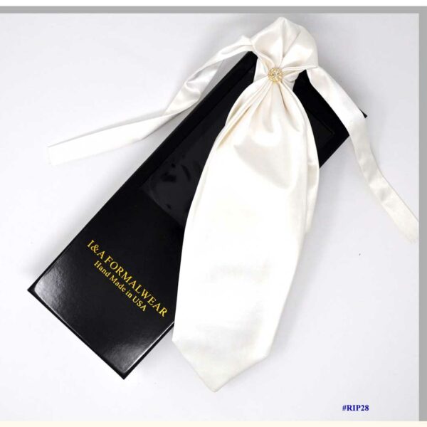 Wedding Cravat Tie Ivory