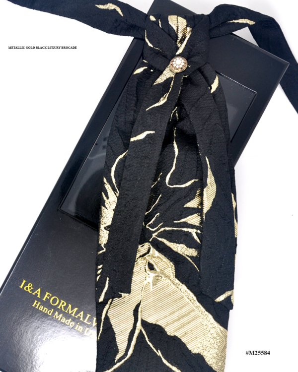 Gold Cravats. Cravat Neckties